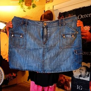 Jean mini skirt